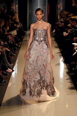 Elie Saab Fashion show 